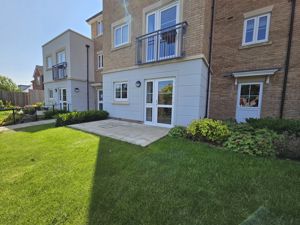 Photo 7- click for photo gallery